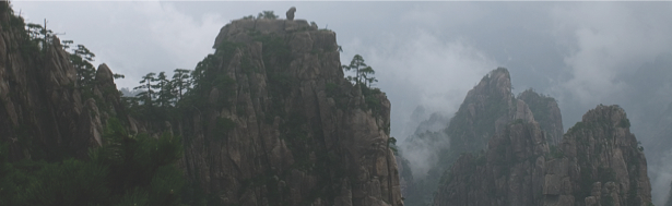 Фотообои гора обезьяна в облаках (nature-00487)