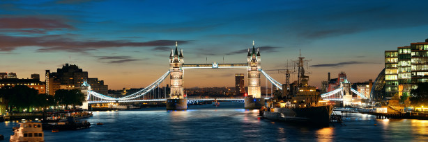 Фотообои Тауэрский мост на реке Темзе (panorama-63)
