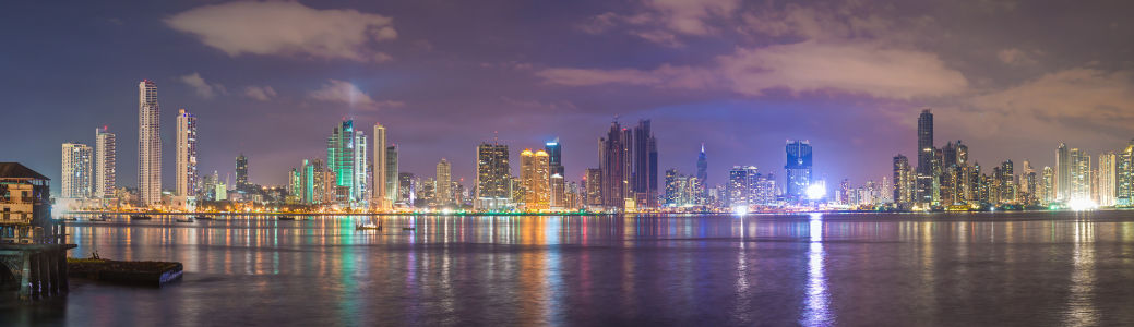 Фотообои панорама ночного города (panorama-66)