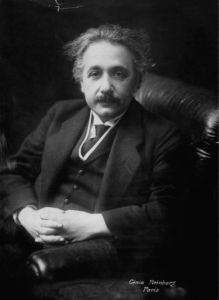 Альберт Энштейн, физик (retro-vintage-0000305)