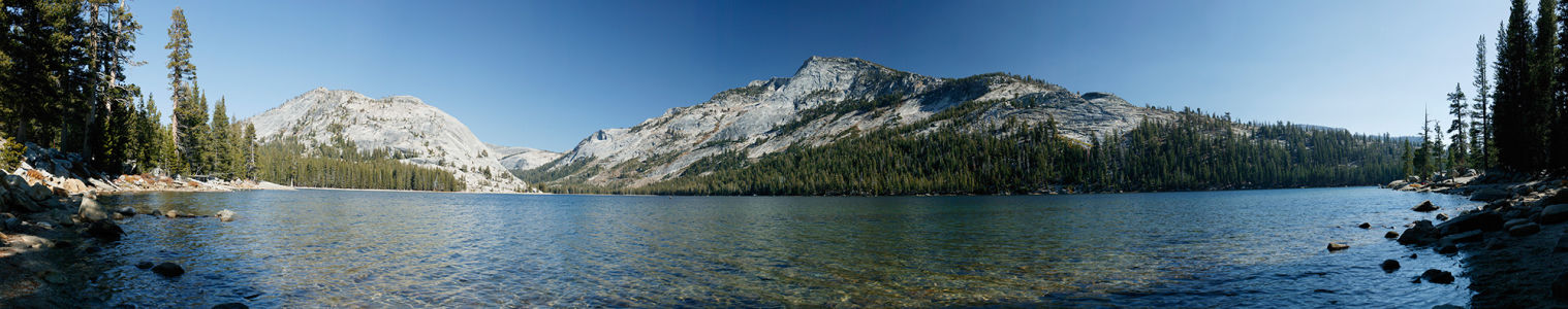 Фотообои панорама озера в горах (nature-00362)