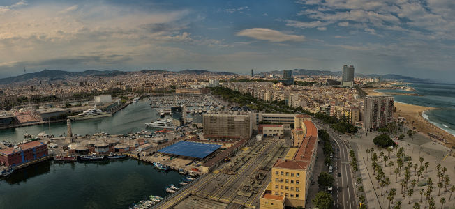 Фотообои панорама городская набережная пальмы (panorama_0000040)