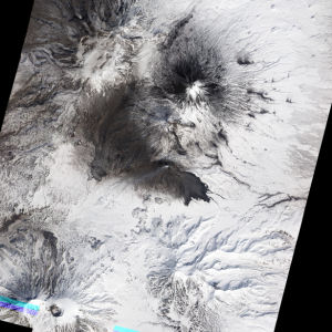 Фотообои 3д вулканы и снег (terra-00036)