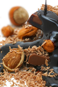 Фотообои для кухни шоколад и орехи (food-0000170)