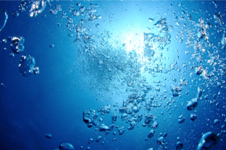 Фотообои вода пузыри под водой (background-0000122)