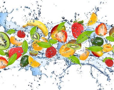 Фотообои свежие фрукты в воде (food-353)